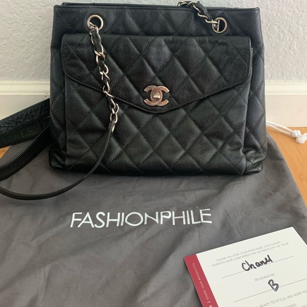 ❌SOLD❌ Chanel Quilted Caviar Shopper